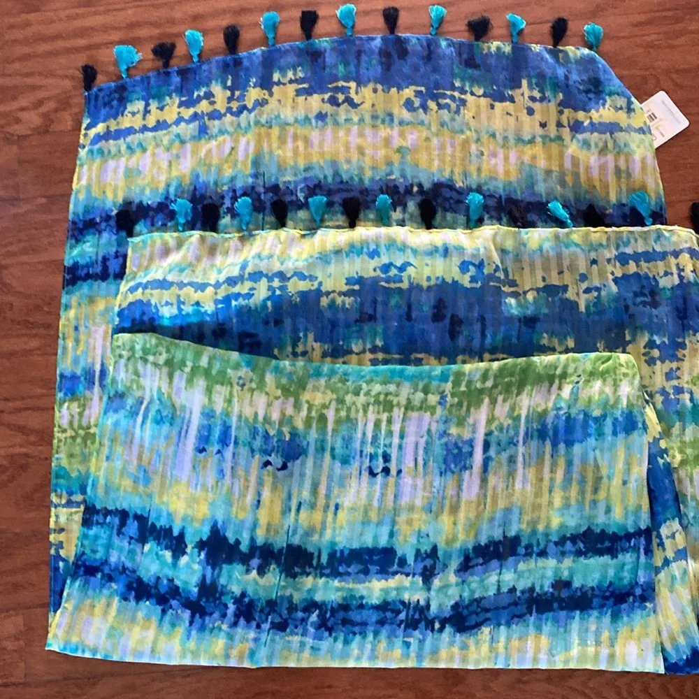 Dept222 greens blue